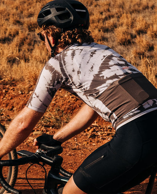 Pedla 車衣Off Grid Gravel Jersey Mono Dye 男款 淺棕染