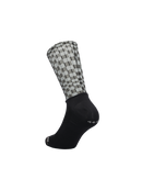 Q36.5 車襪Aero Socks Check Grey 黑白格