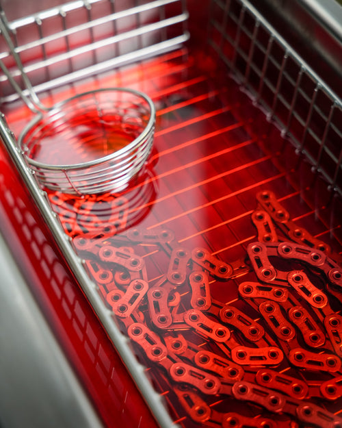 單車保養 B｜全車重整 - 全車輪組拆解保養 / 鏈條煮蠟 / 煞車油更新