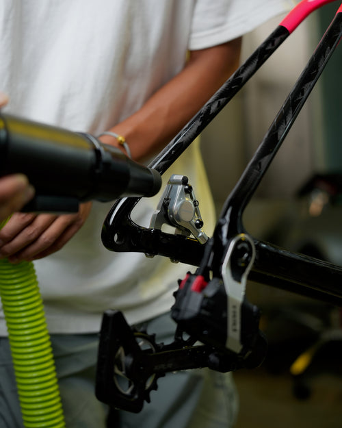 單車保養 Ａ｜性能優化 - 精修上蠟 / 鏈條深層煮蠟 /來令片深度除油