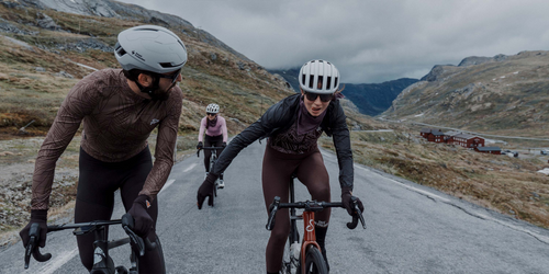Café du Cycliste 車衣 Charlie Cold Dye Red Moss 長袖 男款 冷染暗紅