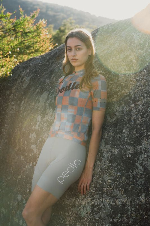 Pedla 車衣Heritage Training Jersey Checkers Grey 女款 橘灰格