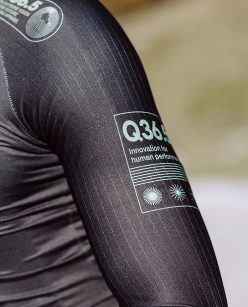 Q36.5 薄長袖車衣Gregarius Hybrid Light Retrofuture LS Jersey Black 男款 黑