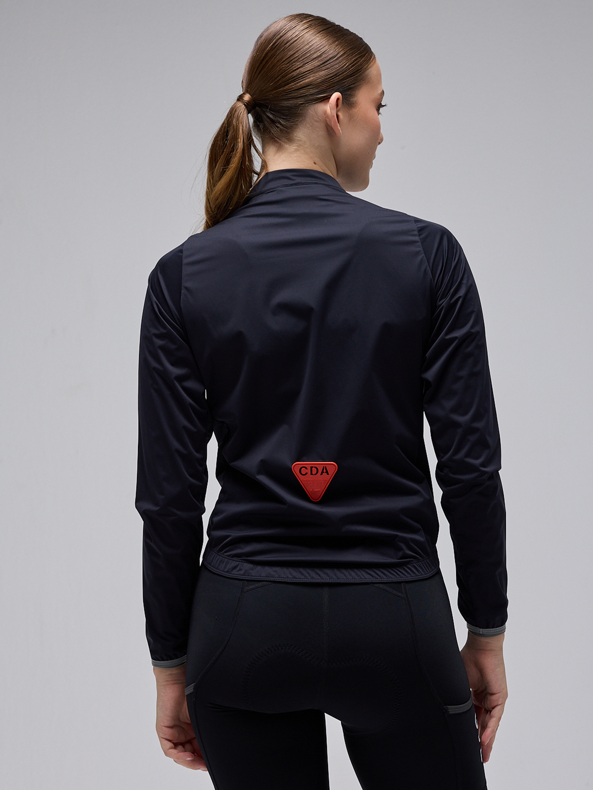 Givelo 超輕量防水外套 C.D.A Waterproof Jaclet Electric Black 男女共版 黑