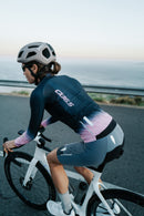 Q36.5 薄長袖車衣Gregarius Hybrid Light Collar Fade Long Sleeve Jersey Nautica Blue 女款 深藍