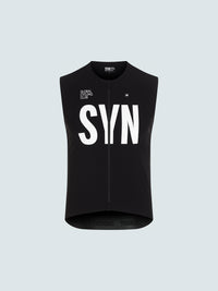 SYN 極輕防潑背心 Pro Tech Vest Black 男款 黑底白字