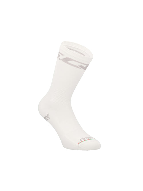 Q36.5 車襪Ultra Big Logo 19 Socks IceGrey 白底灰色